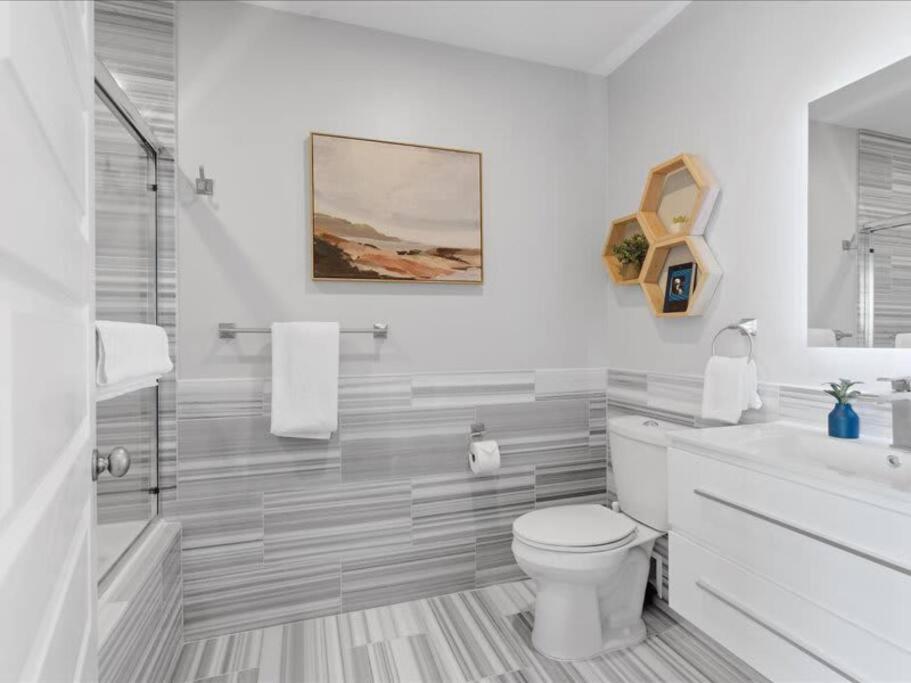 Cozysuites Dream 1Br, Ppg Paints Arena, Pitts Pittsburgh Exterior photo